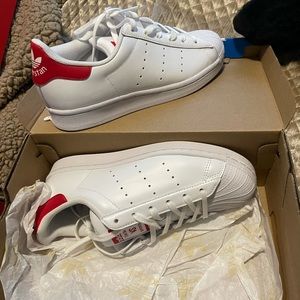 NEW ADIDAS STAN SMITH